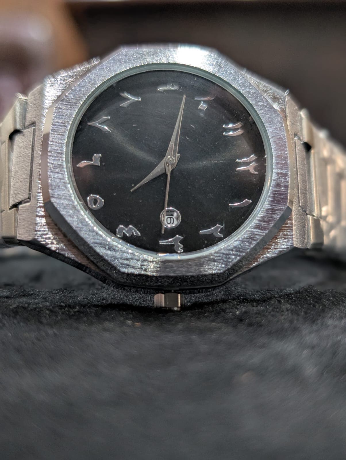 Premium Black Arabic Dial Luxury Watch with Silver Stainless Steel Strap
